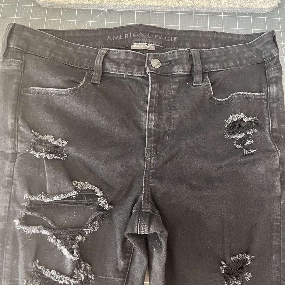 American Eagle Outfitters Distressed Black Skinny Jeans